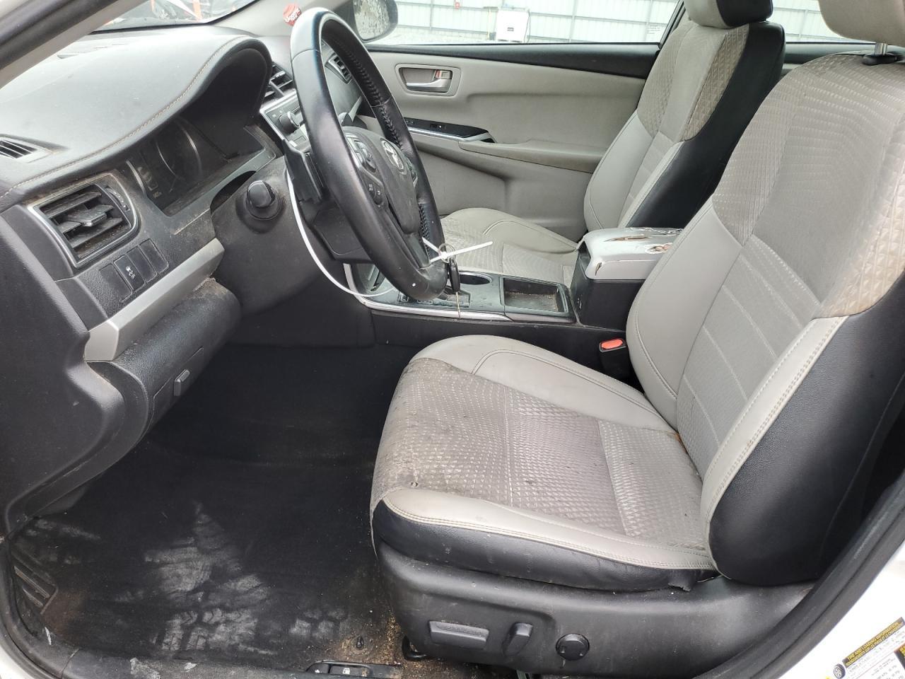 2015 TOYOTA CAMRY LE - Фото 7