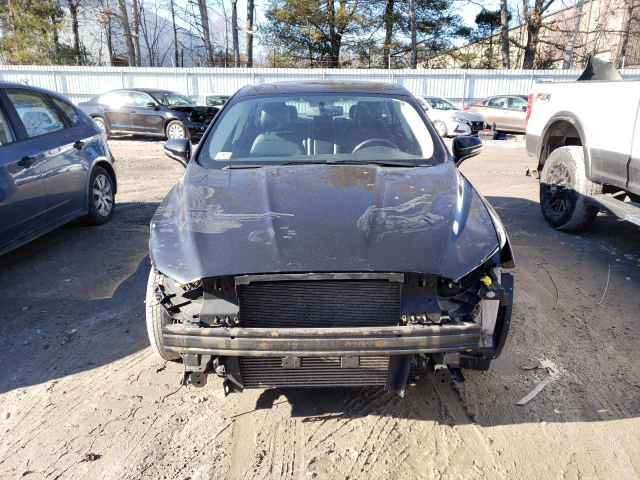 2014 FORD FUSION SE - Image 5