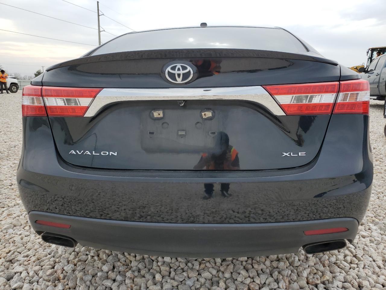 2015 TOYOTA AVALON XLE - Image 6