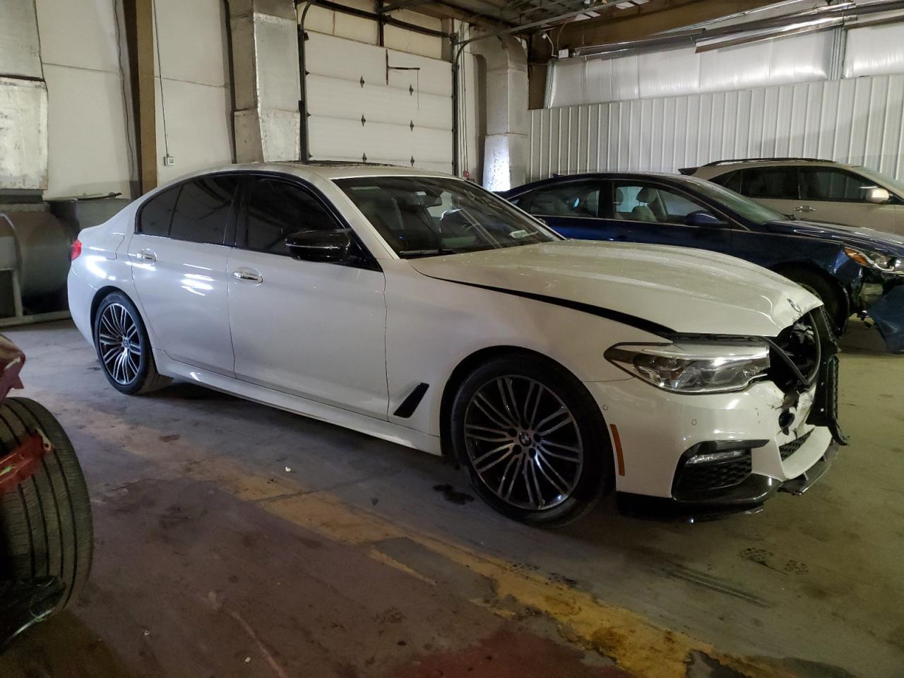2017 BMW 540 XI - Image 4