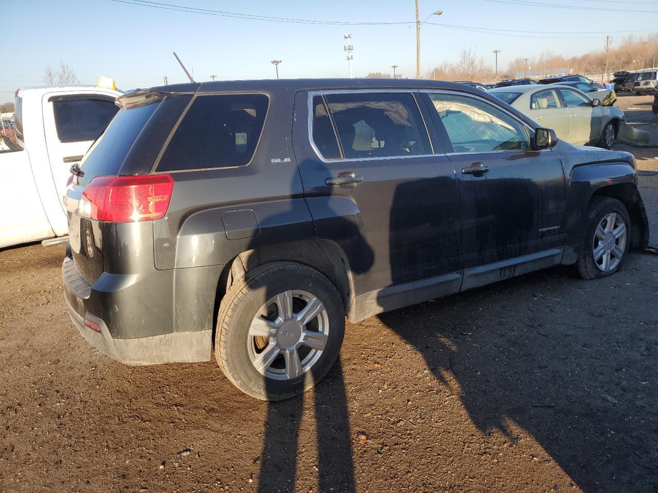 2014 GMC TERRAIN SL - Image 3