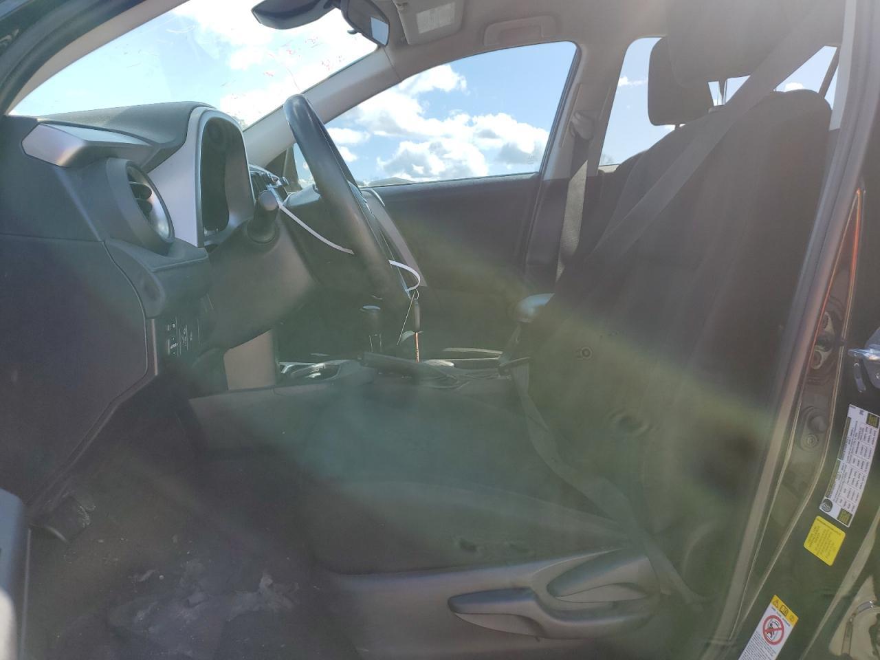 2017 TOYOTA RAV4 LE - Фото 7