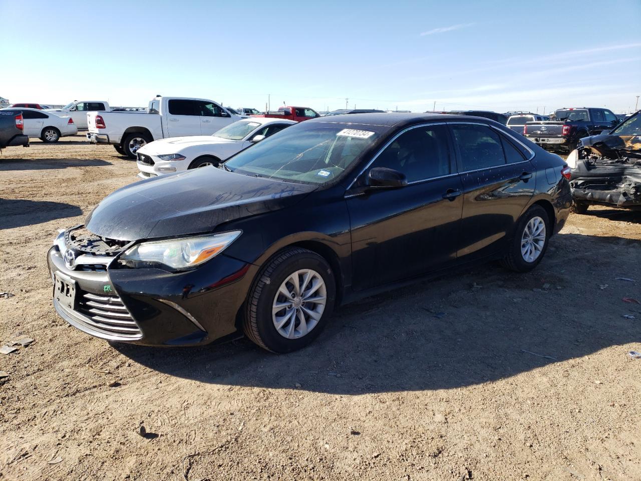 2016 TOYOTA CAMRY LE