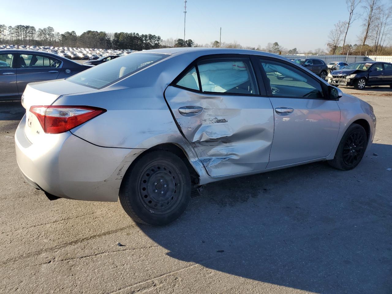2014 TOYOTA COROLLA L - Image 3