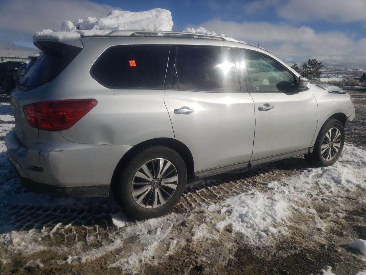 2018 NISSAN PATHFINDER - Image 3