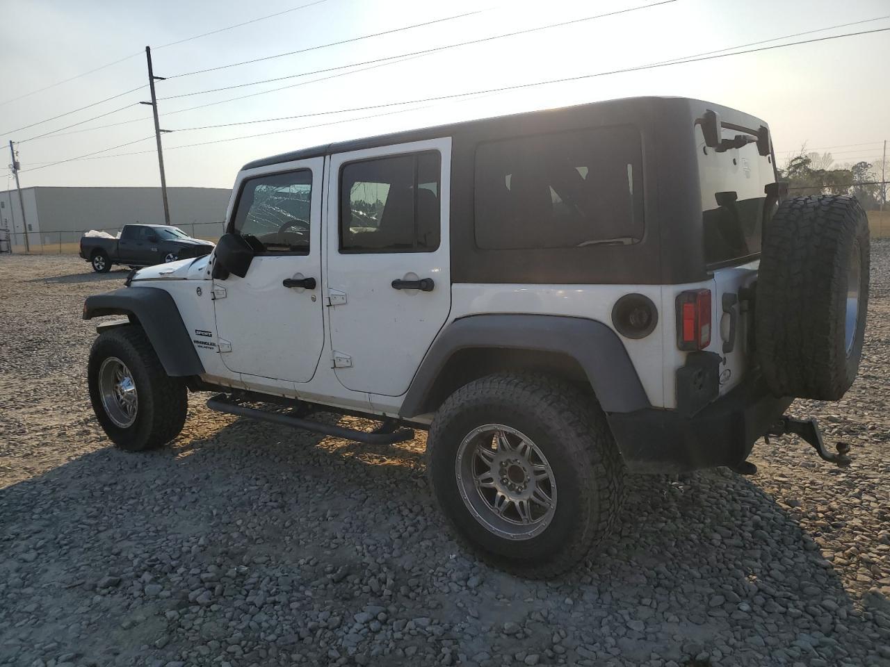 2015 JEEP WRANGLER U - Фото 2