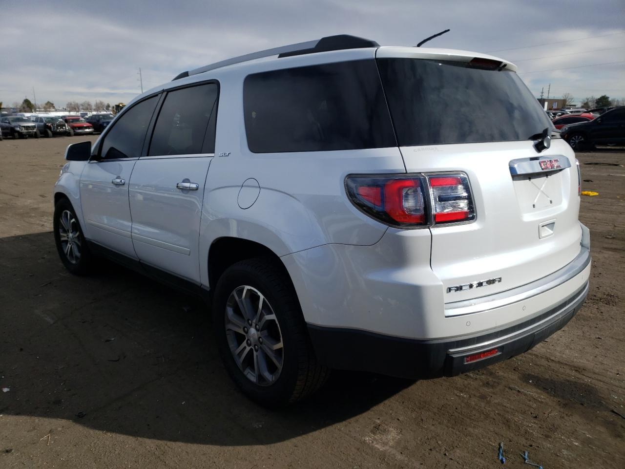 2016 GMC ACADIA SLT - Фото 2