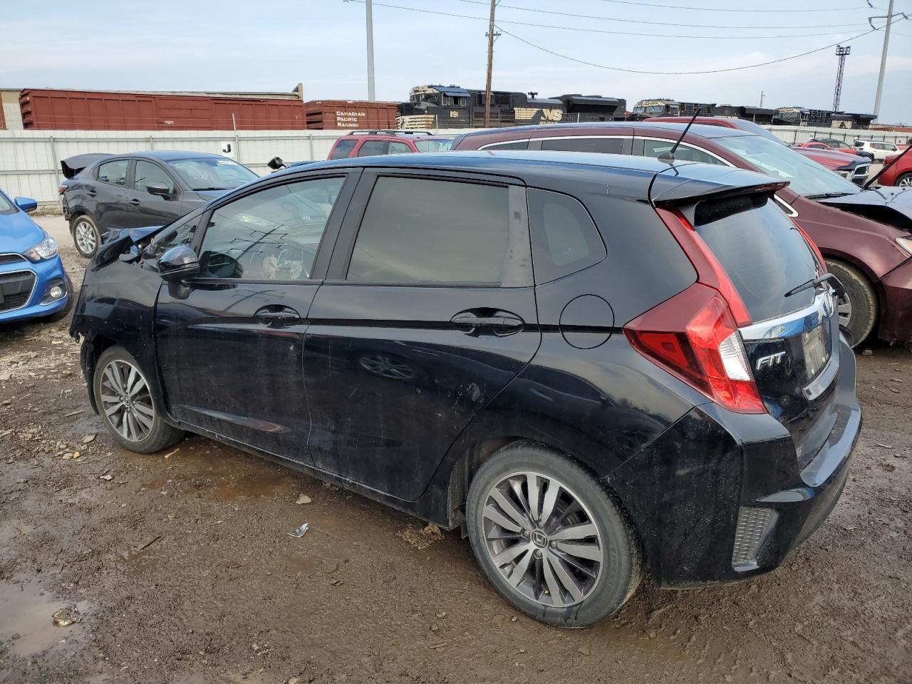 2016 HONDA FIT EX - Image 2