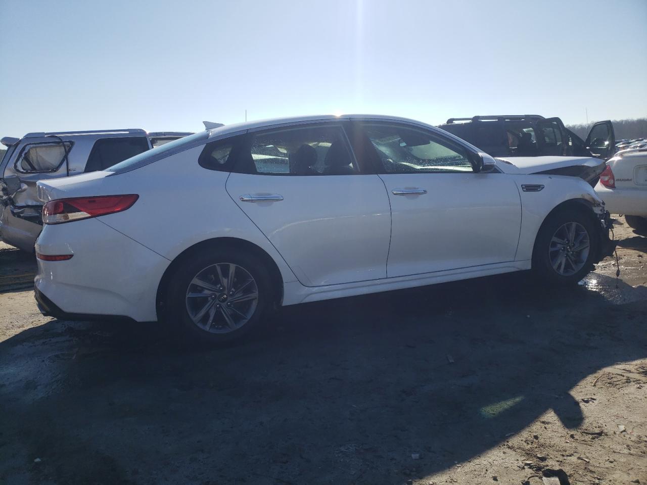 2019 KIA OPTIMA LX - Фото 3