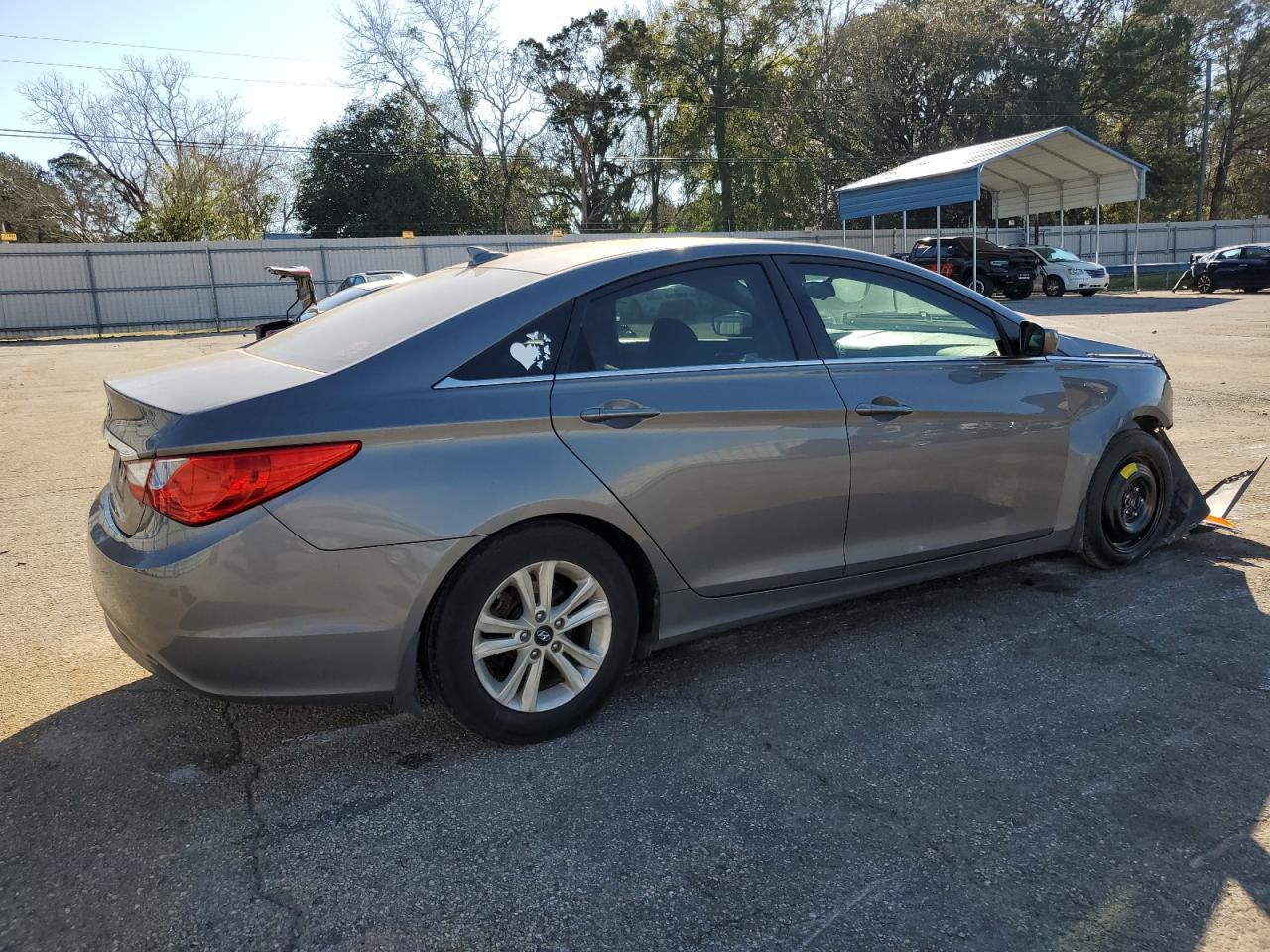 2013 HYUNDAI SONATA GLS - Image 3