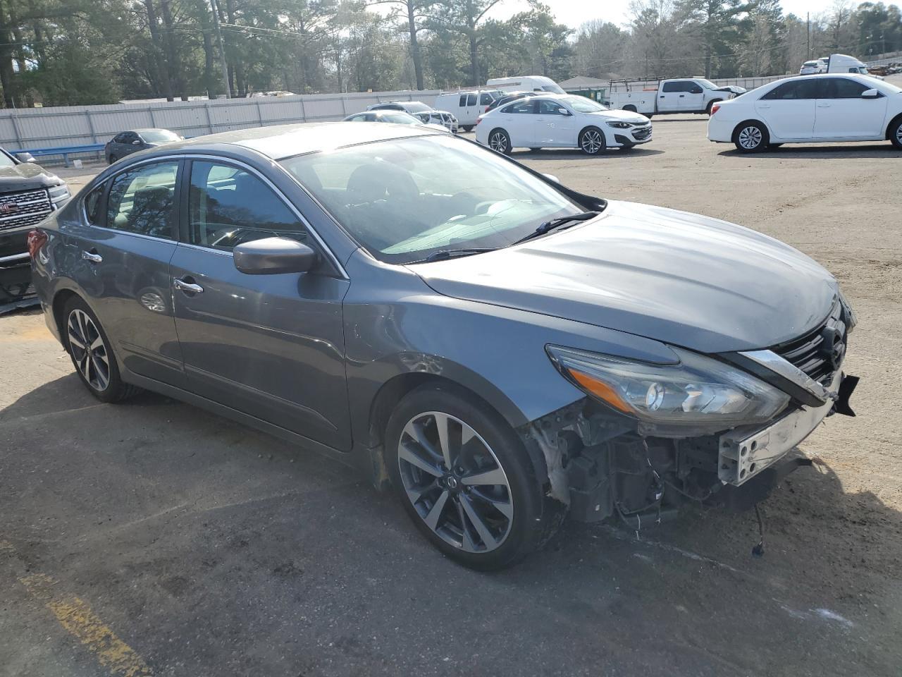 2017 NISSAN ALTIMA 2.5 - Image 4