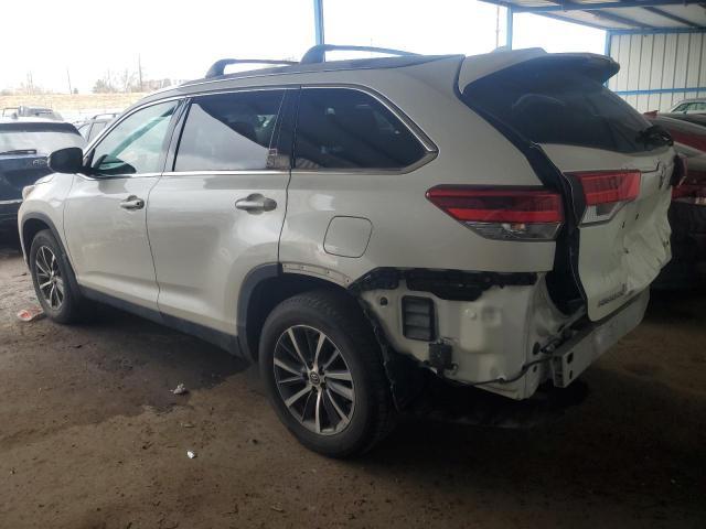 2019 Toyota Highlander Se - Image 2