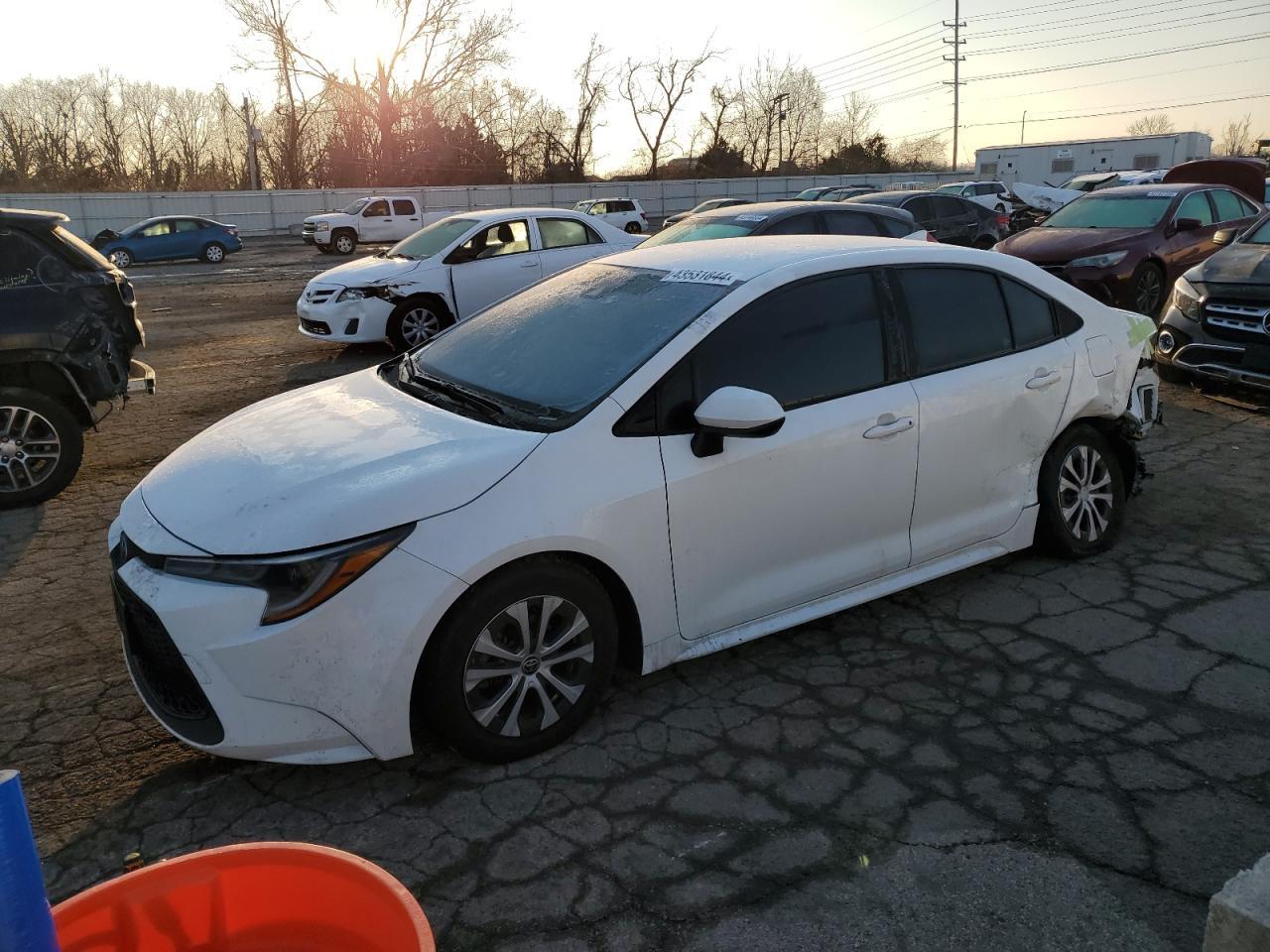 2022 TOYOTA COROLLA LE