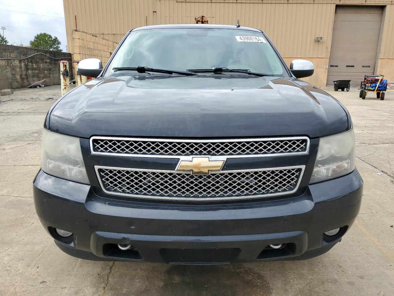2011 CHEVROLET TAHOE K150 - Фото 5