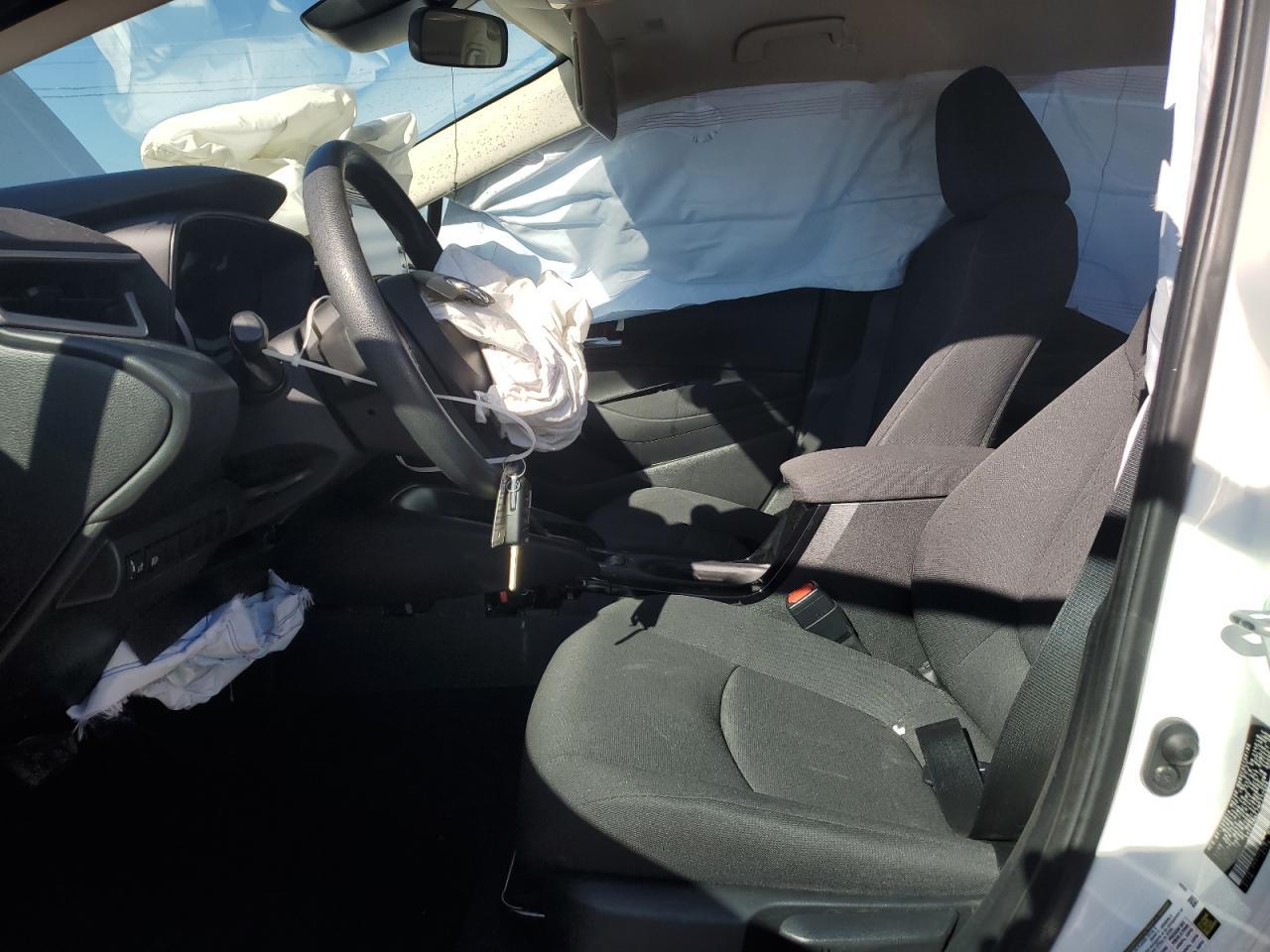 2021 TOYOTA COROLLA LE - Фото 7