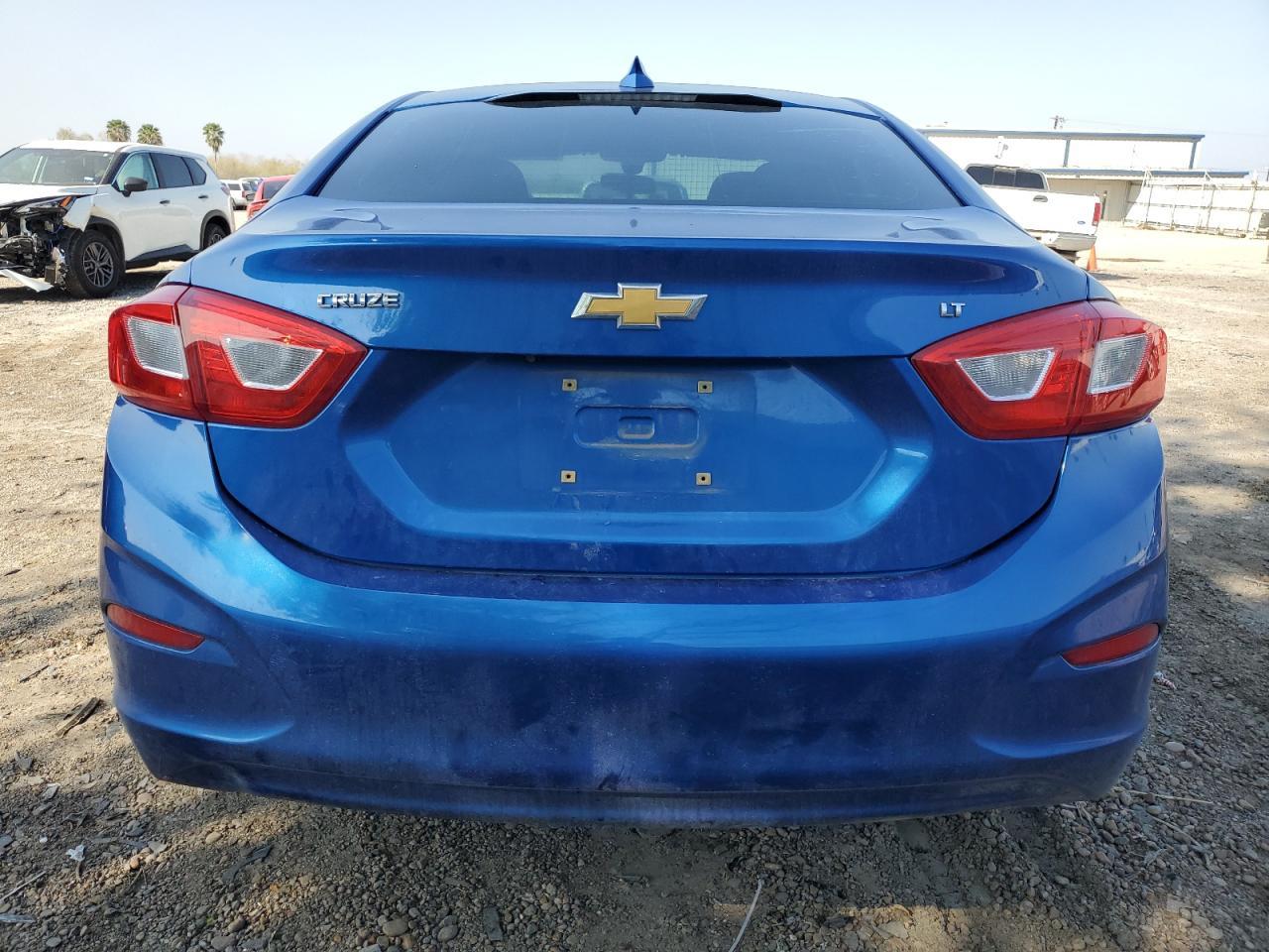 2016 CHEVROLET CRUZE LT - Image 6