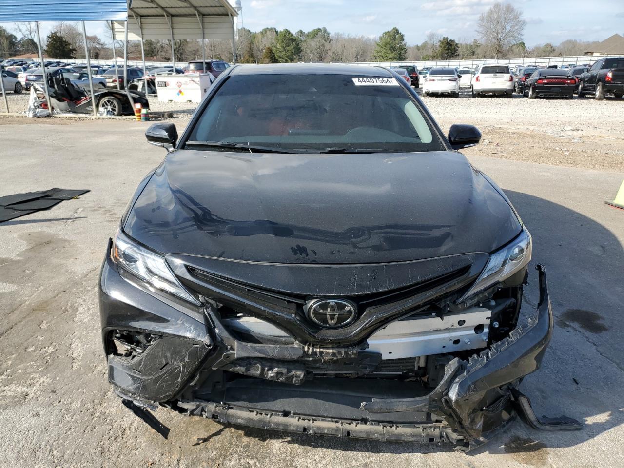 2022 TOYOTA CAMRY XSE - Фото 5