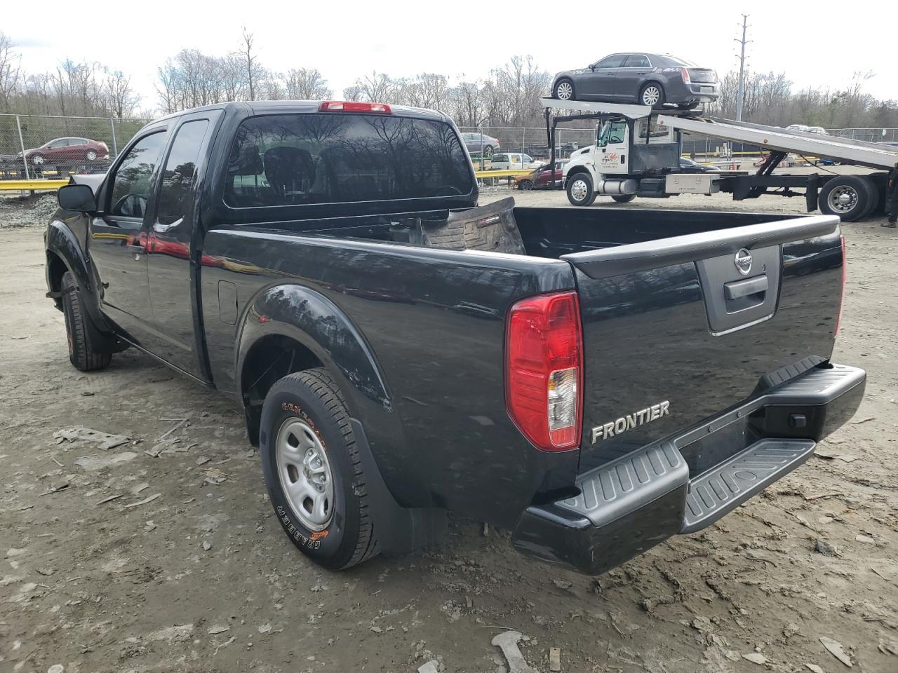2019 NISSAN FRONTIER S - Фото 2