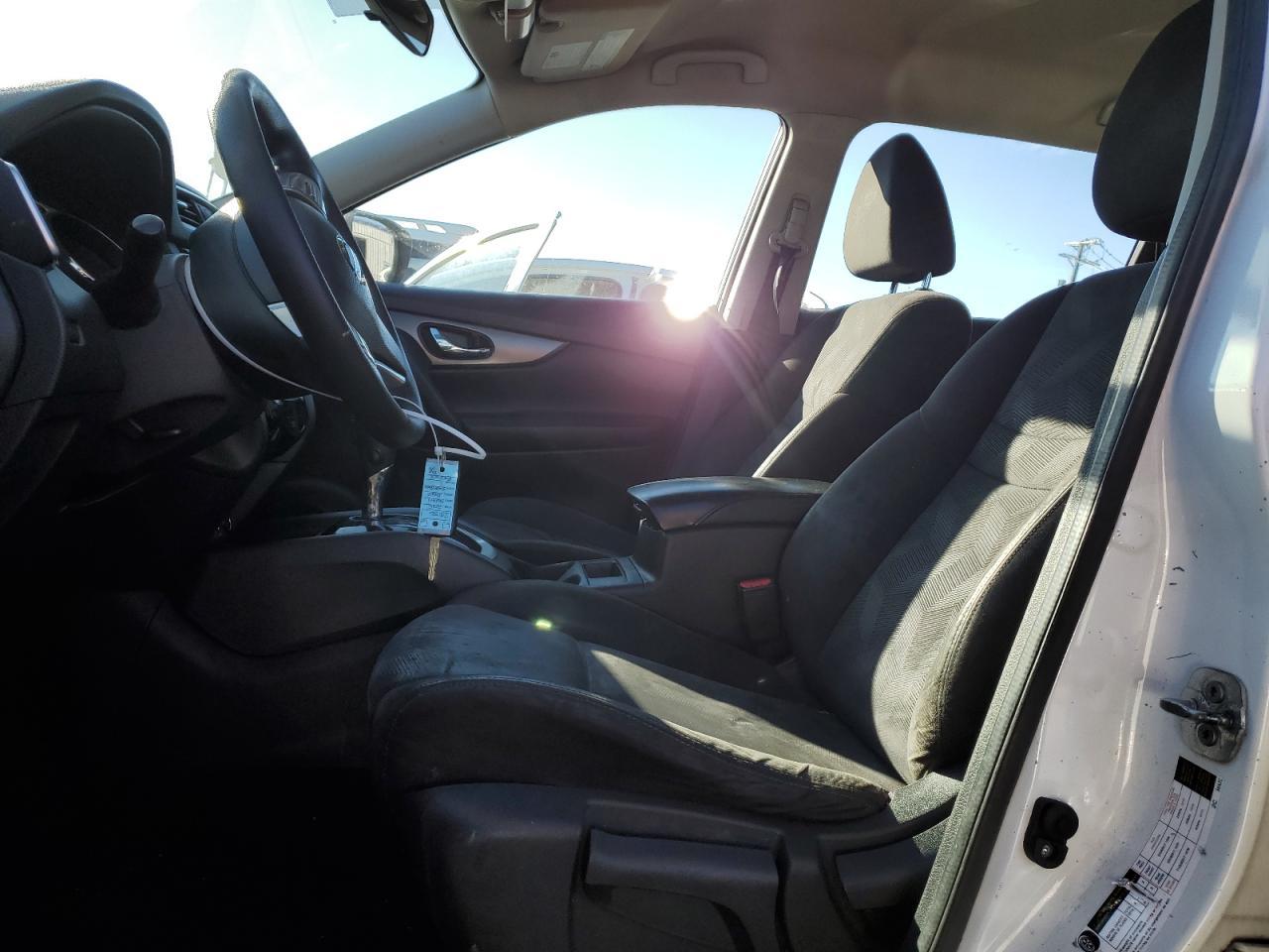 2015 NISSAN ROGUE S - Фото 7