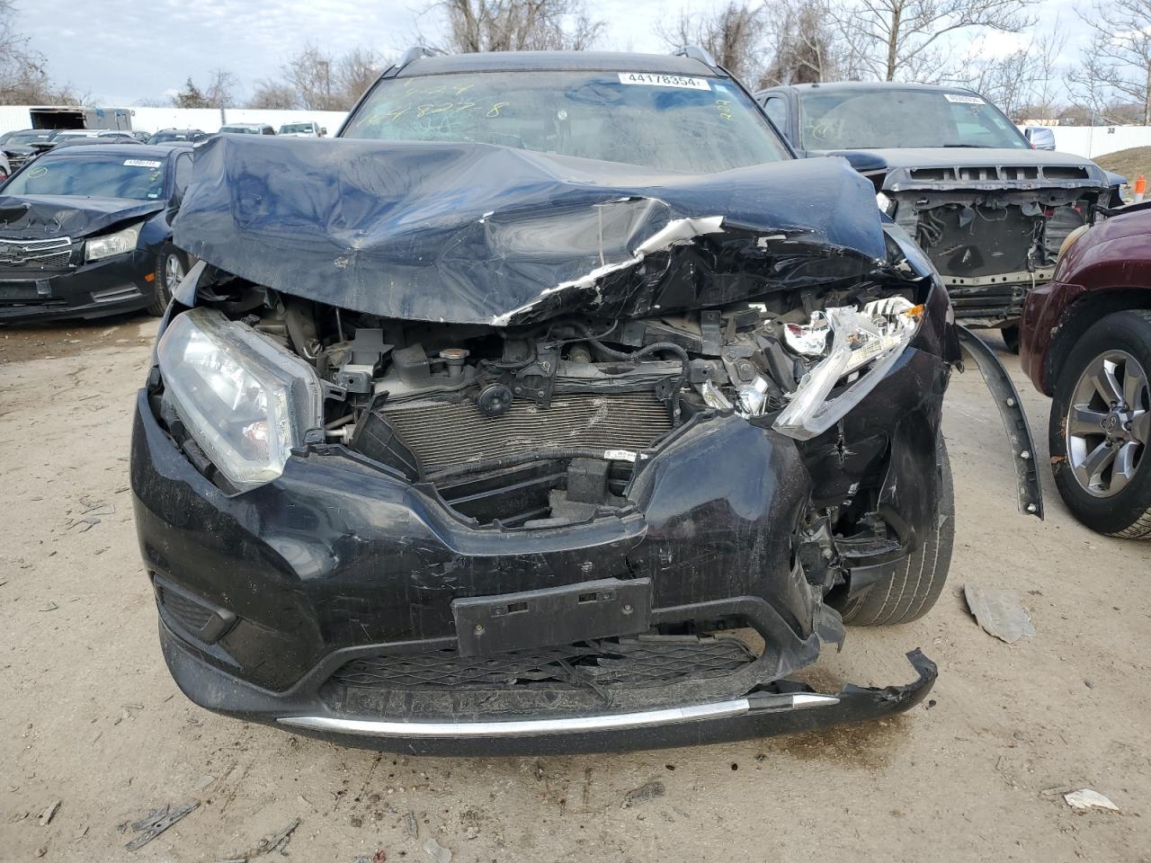 2015 NISSAN ROGUE S - Фото 5