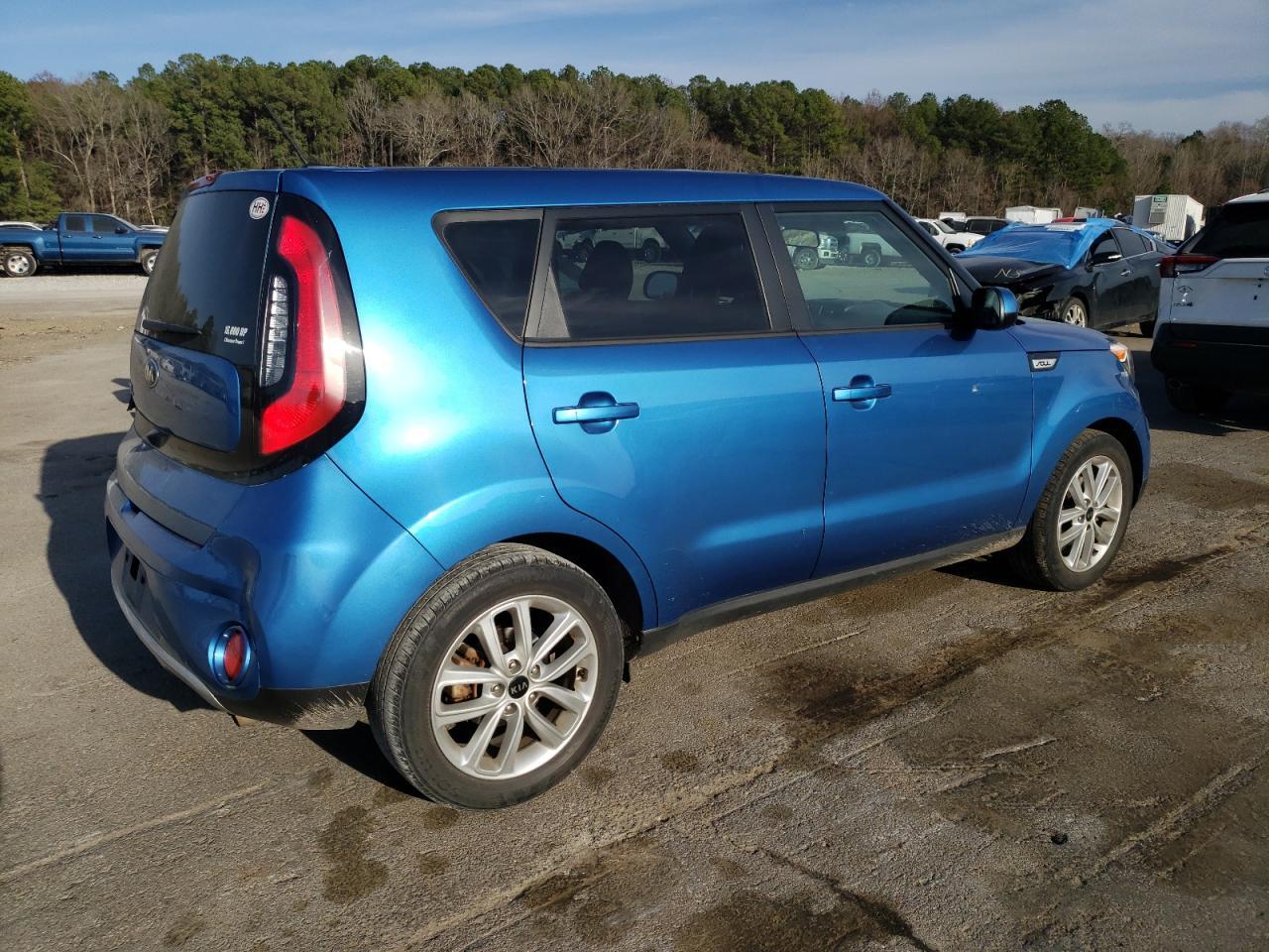 2017 KIA SOUL + - Фото 3