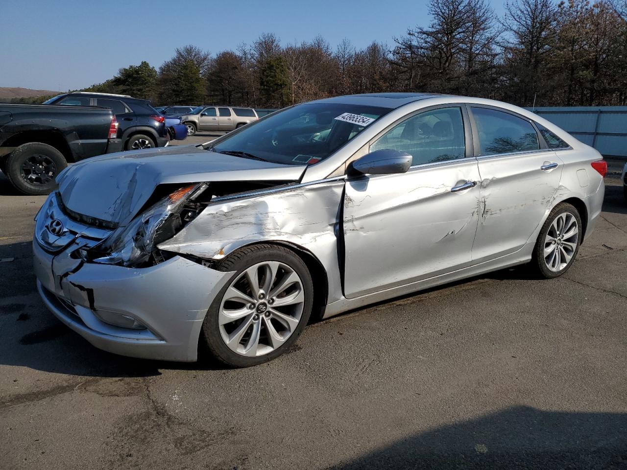 2011 HYUNDAI SONATA SE
