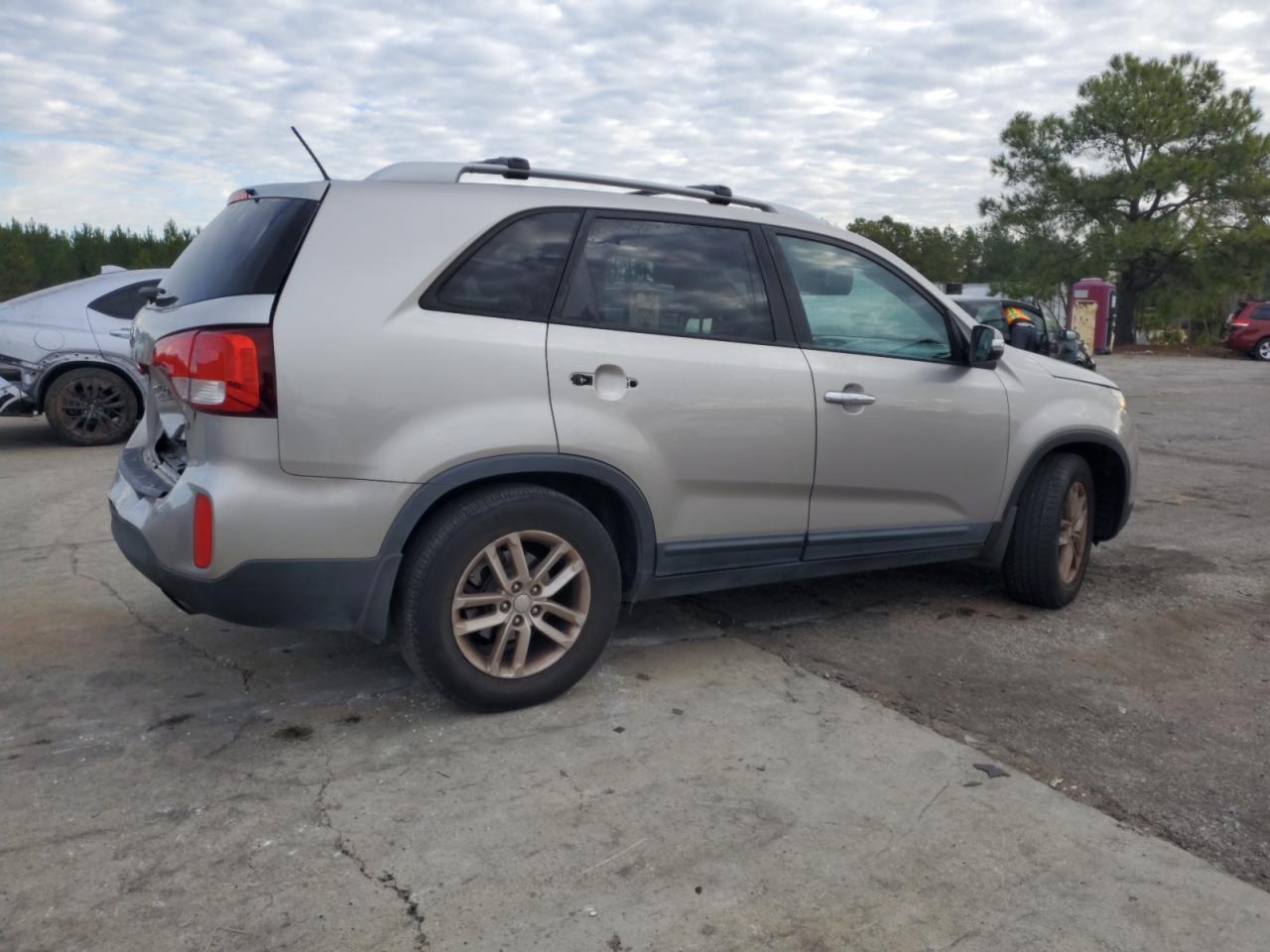 2014 KIA SORENTO LX - Фото 3