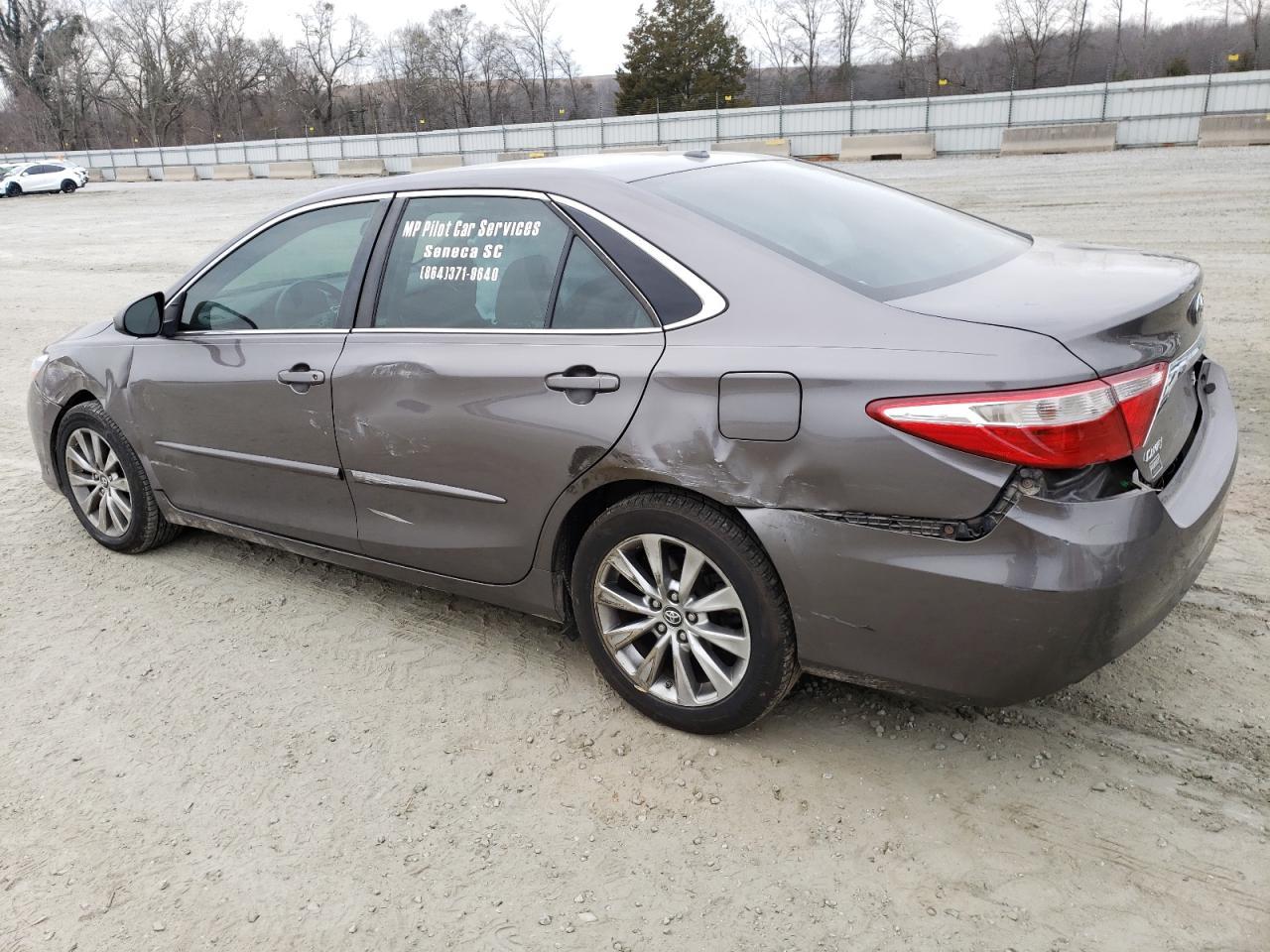 2016 TOYOTA CAMRY LE - Фото 2
