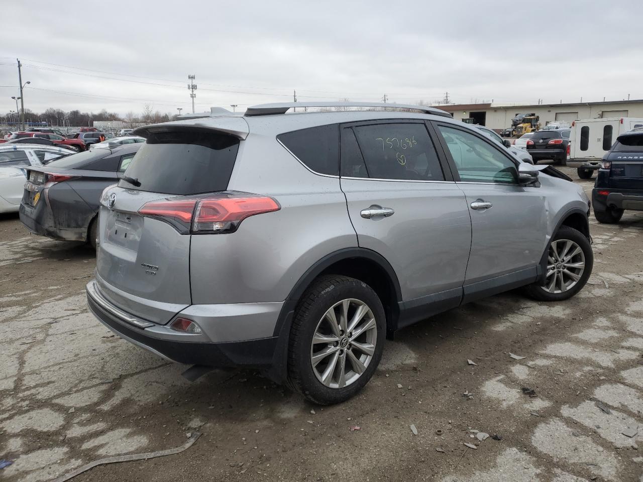 2018 TOYOTA RAV4 LIMIT - Фото 3