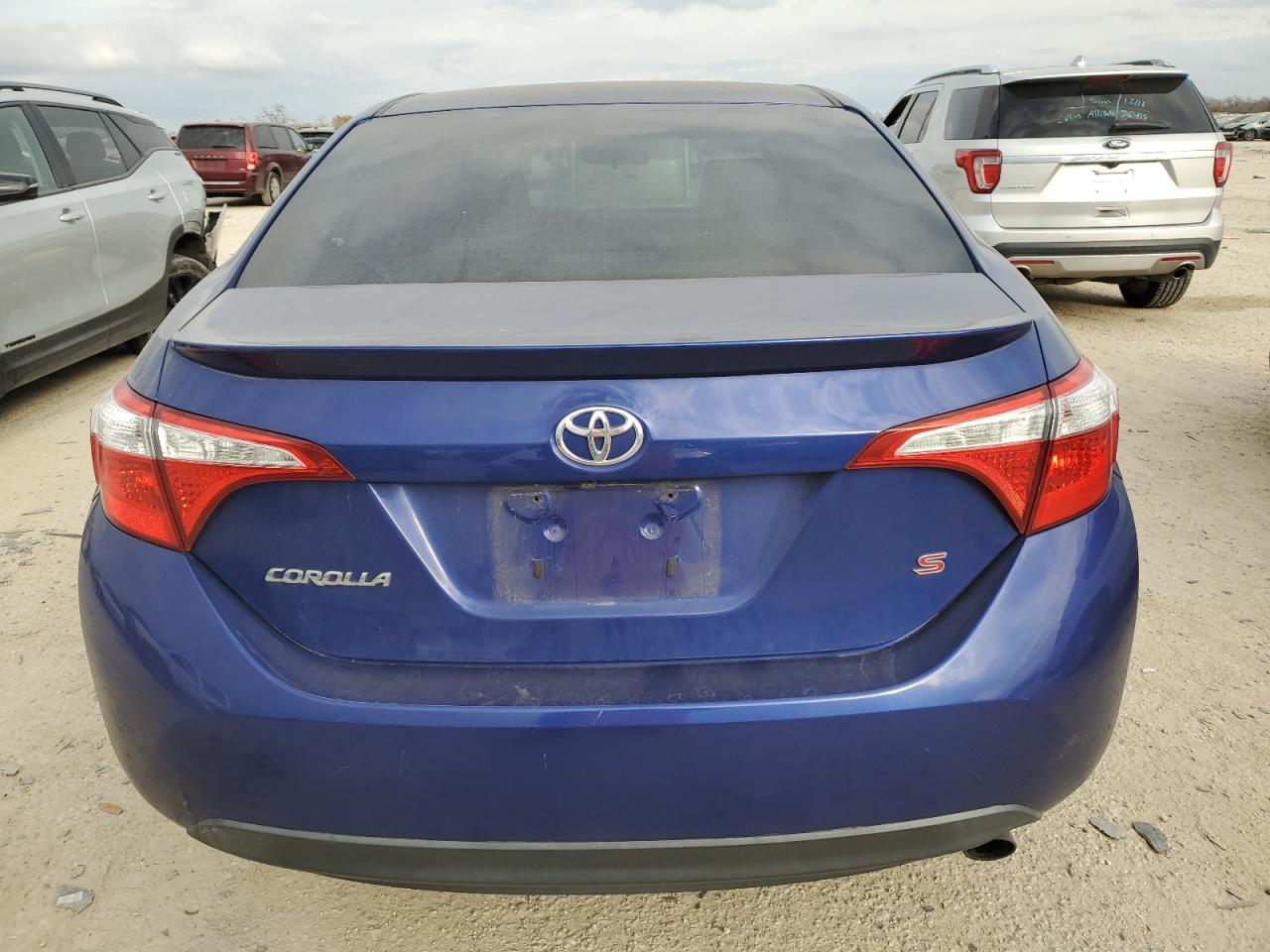 2015 TOYOTA COROLLA L - Фото 6
