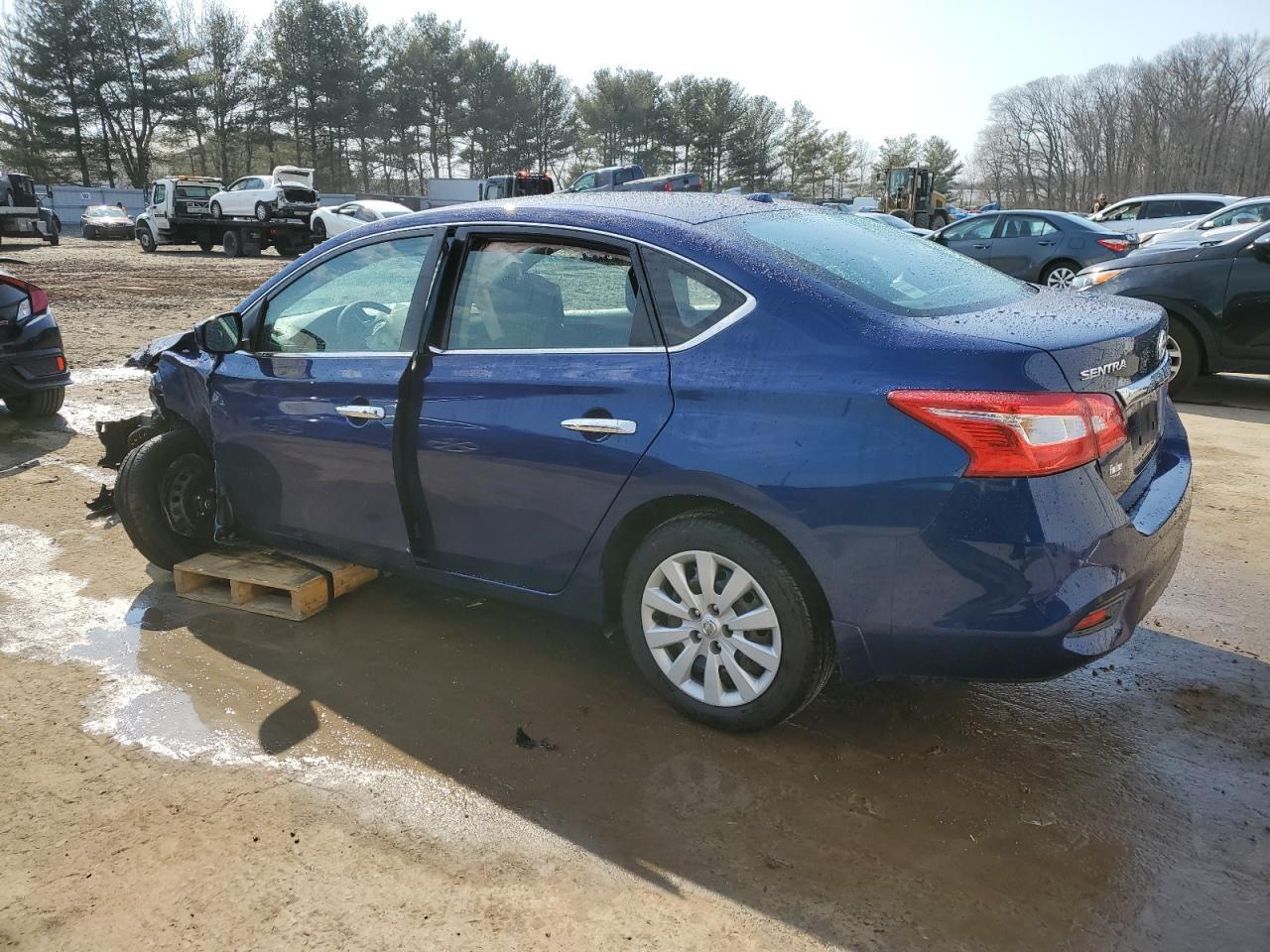 2017 NISSAN SENTRA S - Фото 2