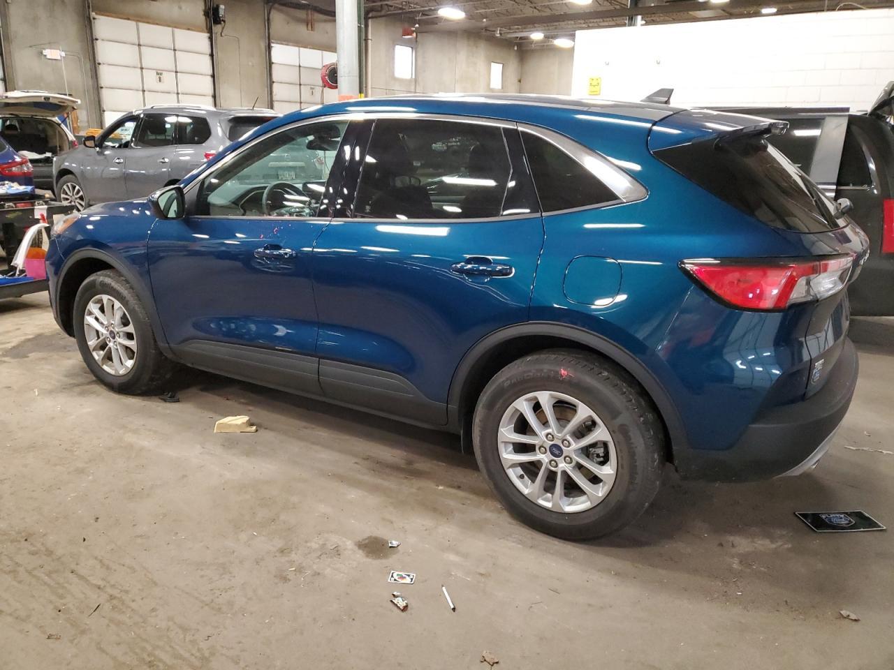 2020 FORD ESCAPE SE - Image 2