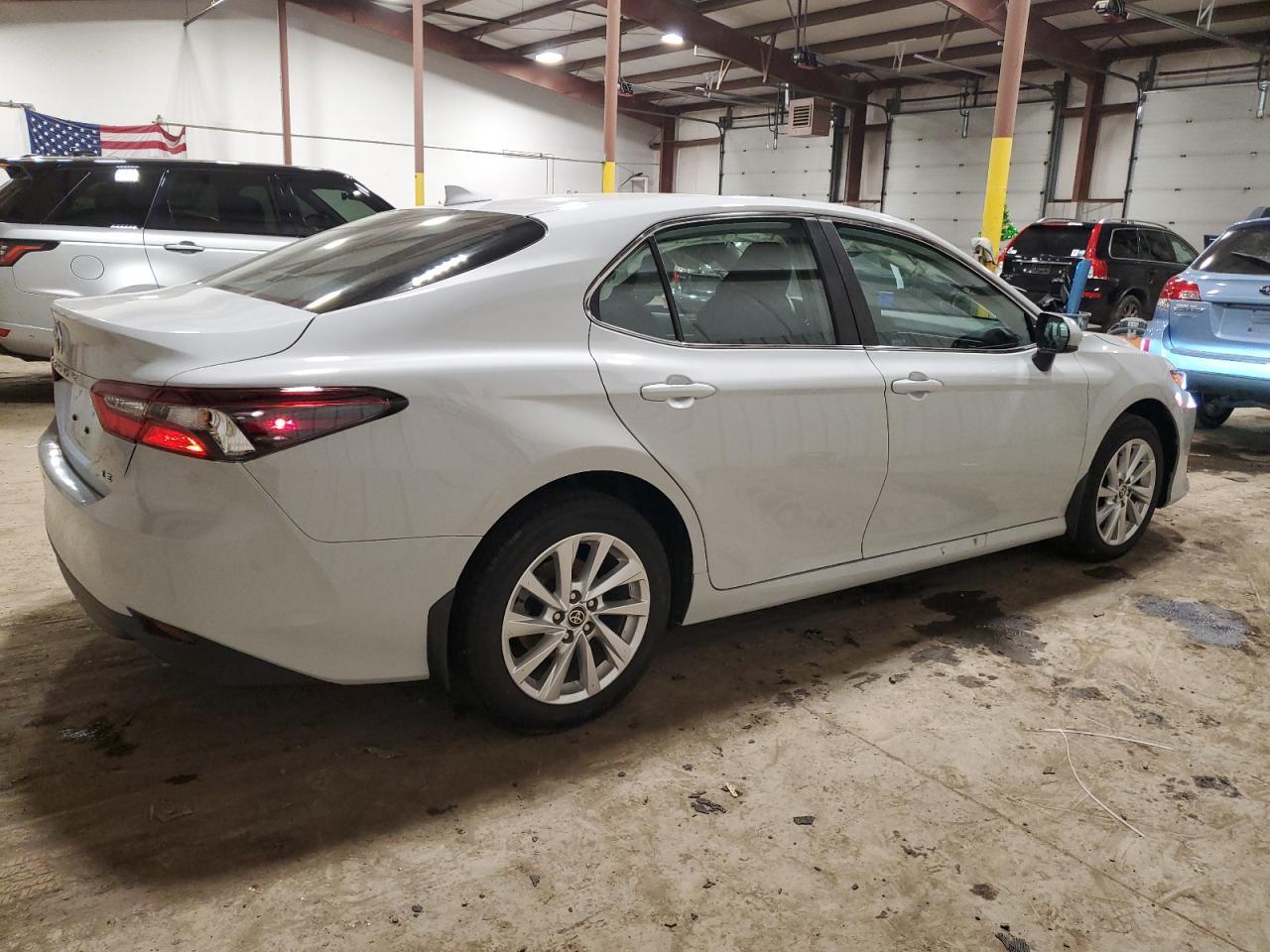 2023 TOYOTA CAMRY LE - Image 3