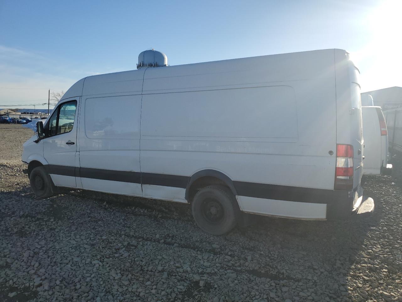 2017 MERCEDES-BENZ SPRINTER 3 - Фото 2