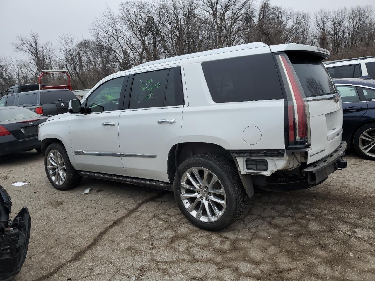 2016 CADILLAC ESCALADE P - Image 2