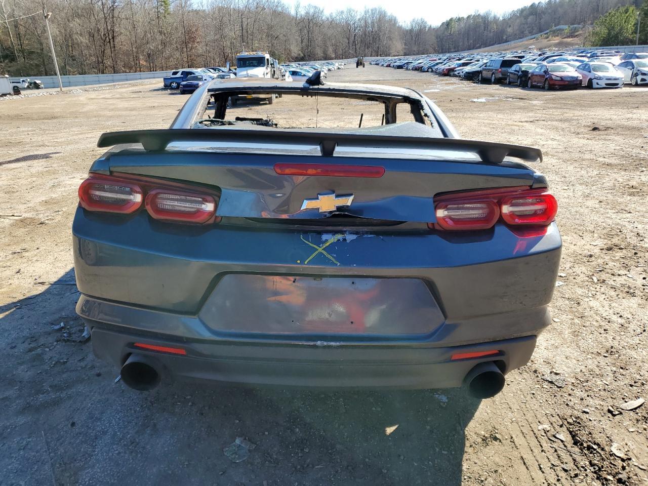 2019 CHEVROLET CAMARO LS - Image 6