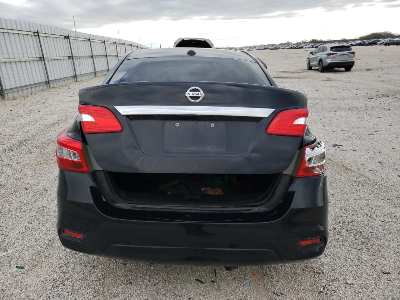 2018 NISSAN SENTRA S - Image 6
