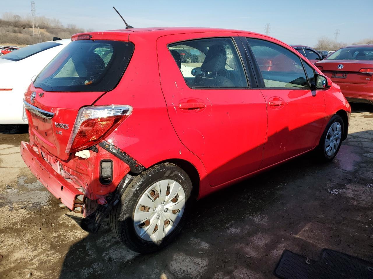 2012 TOYOTA YARIS - Фото 3