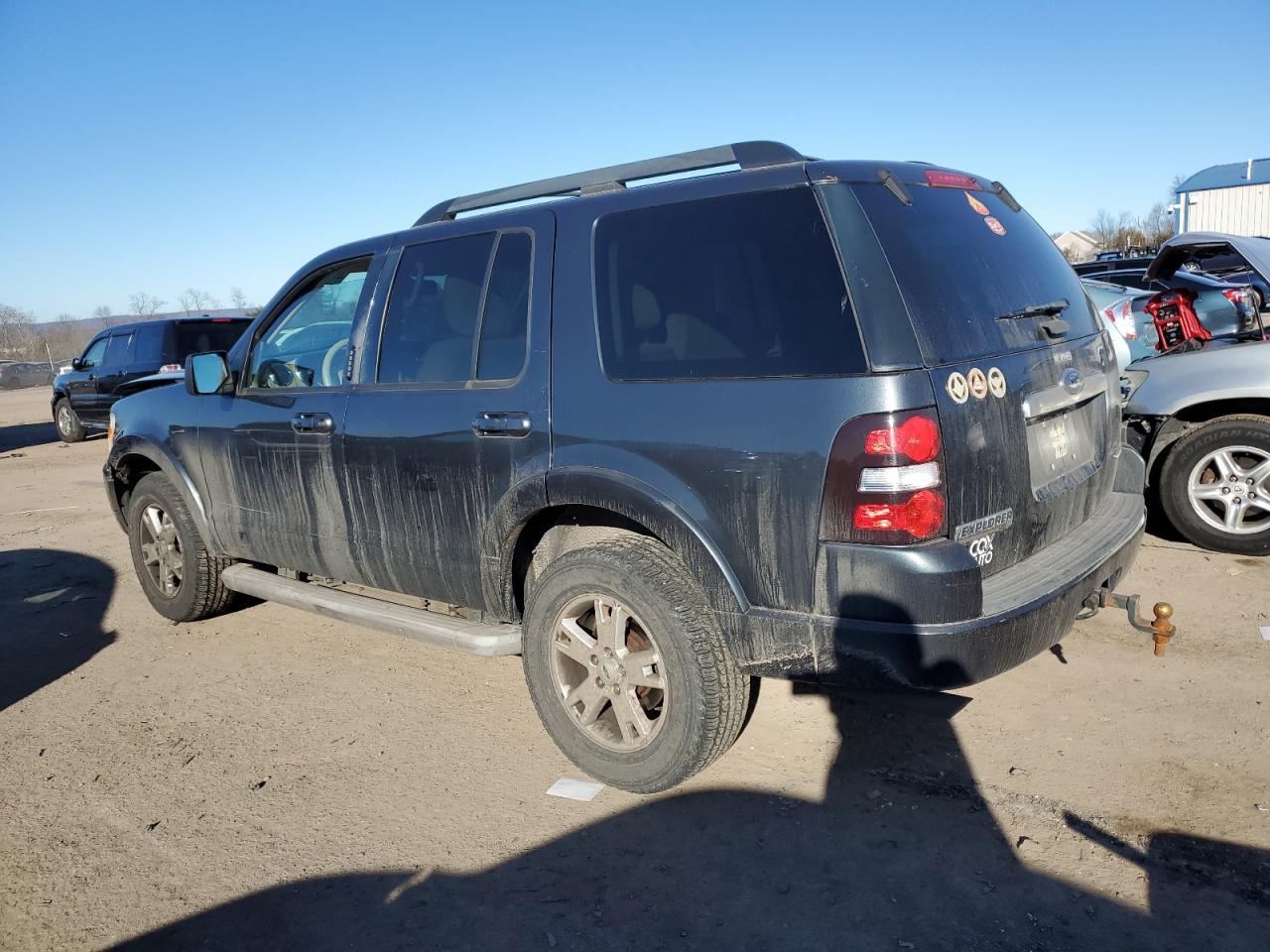 2010 FORD EXPLORER X - Фото 2