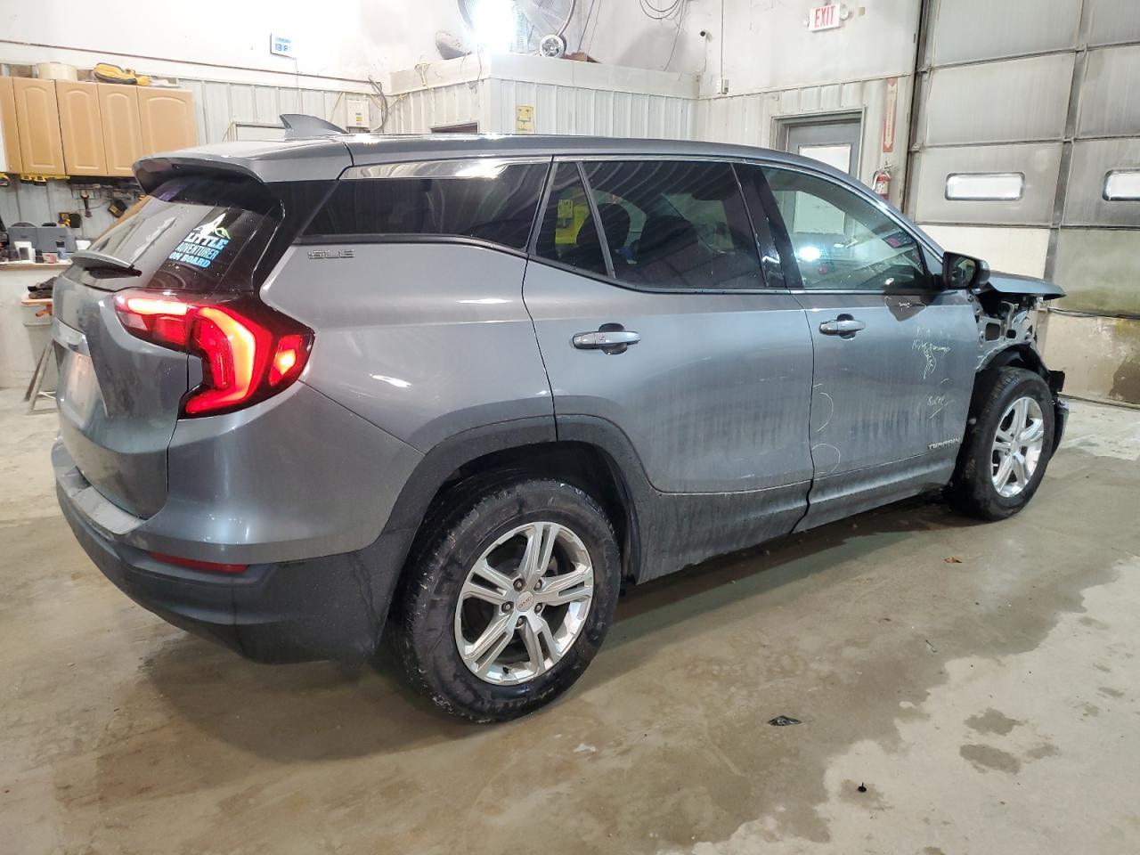 2018 GMC TERRAIN SL - Фото 3