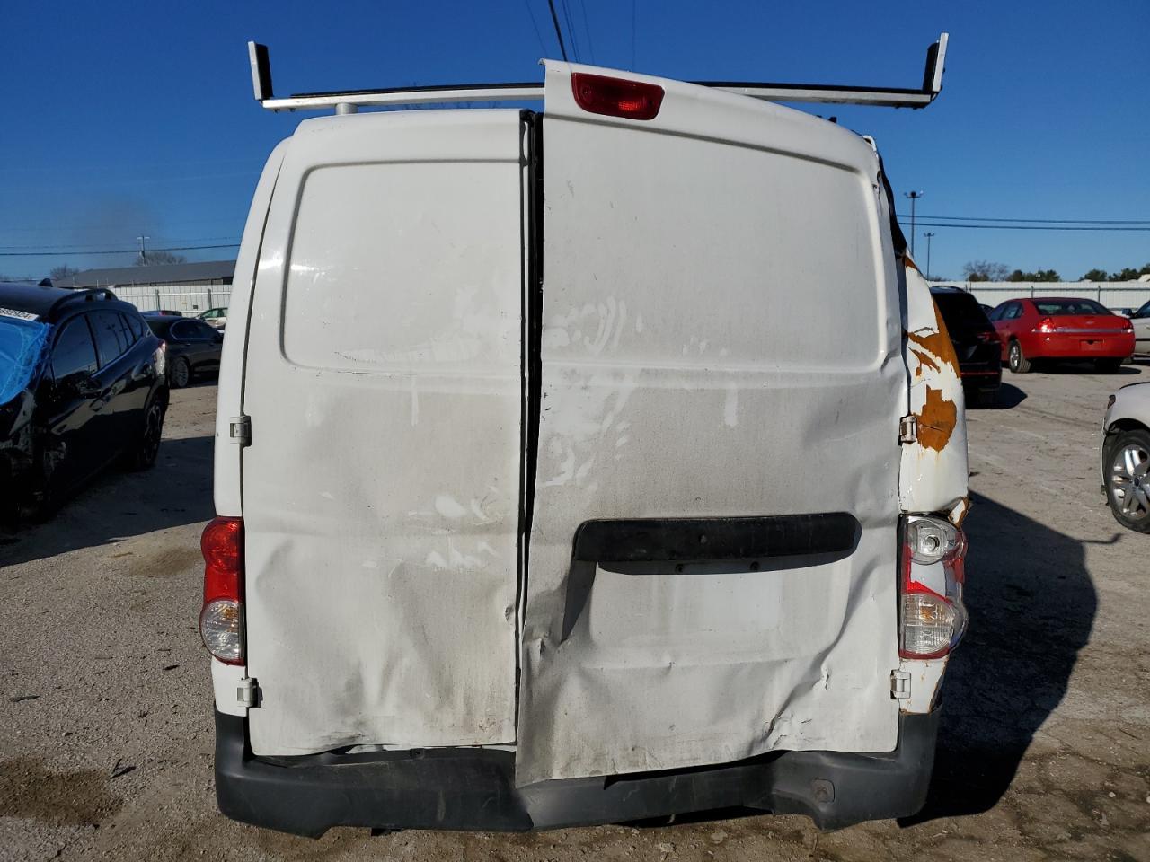 2015 NISSAN NV200 2.5S - Фото 6