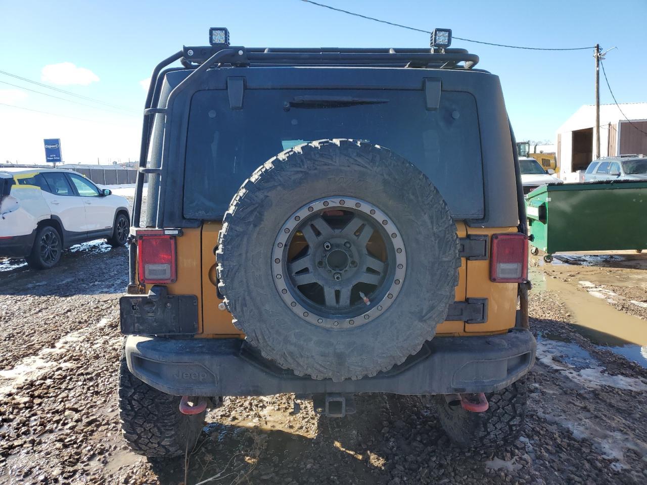 2014 JEEP WRANGLER U - Image 6