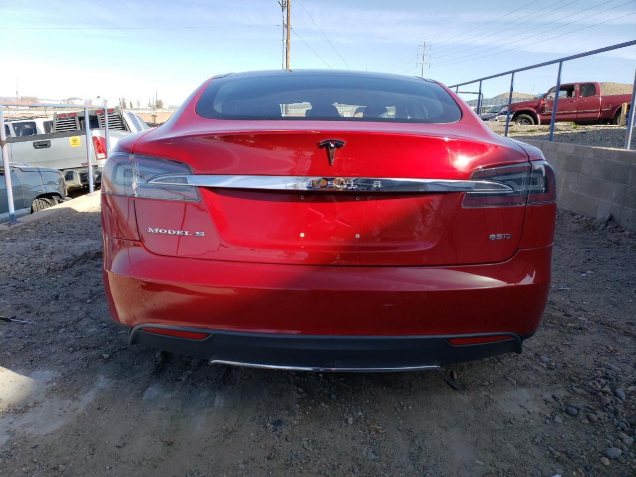 2015 TESLA MODEL S 85 - Фото 6