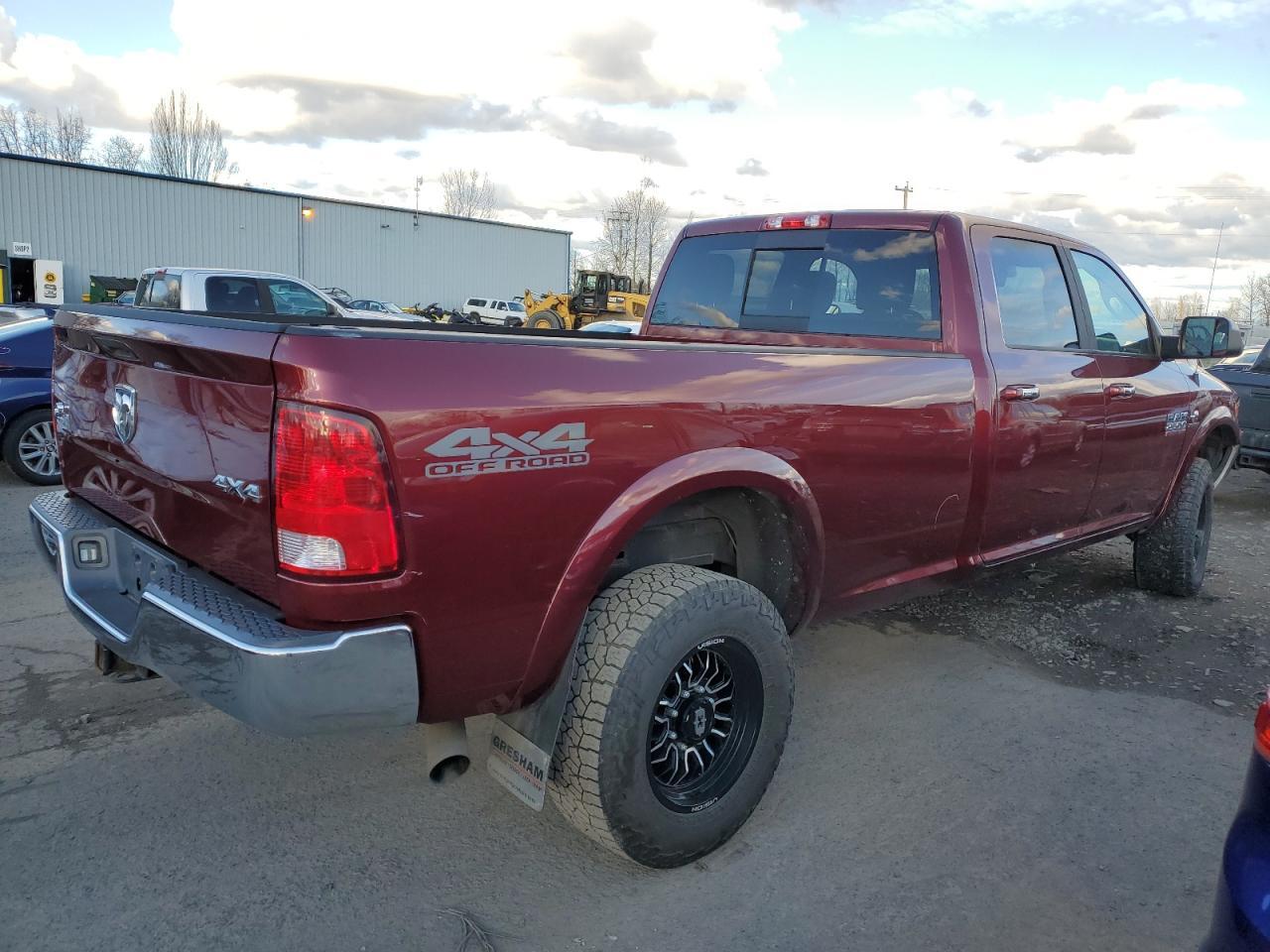 2018 RAM 2500 SLT - Image 3