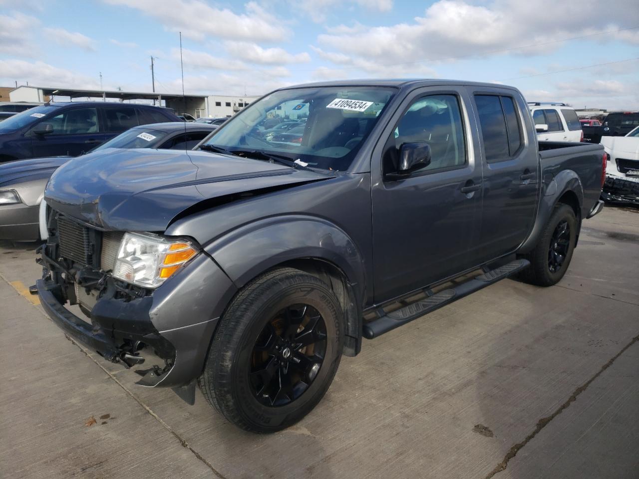 2019 NISSAN FRONTIER S