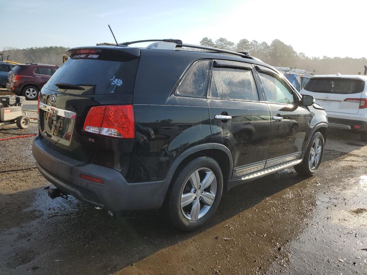 2012 KIA SORENTO EX - Image 3