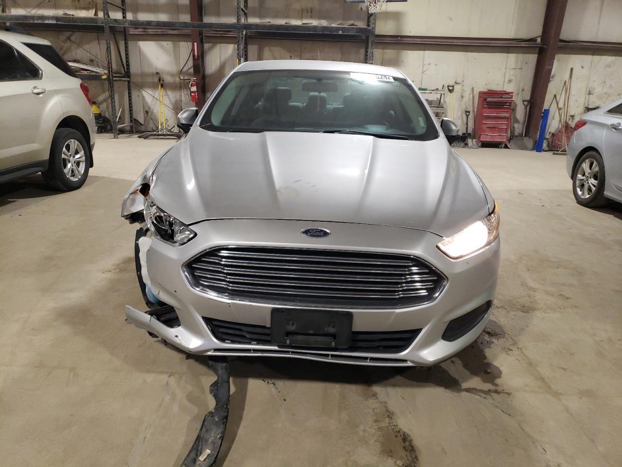 2014 FORD FUSION S - Image 5