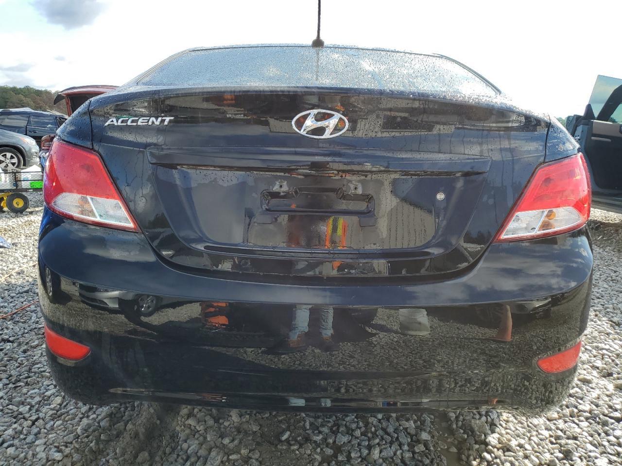 2017 HYUNDAI ACCENT SE - Фото 6