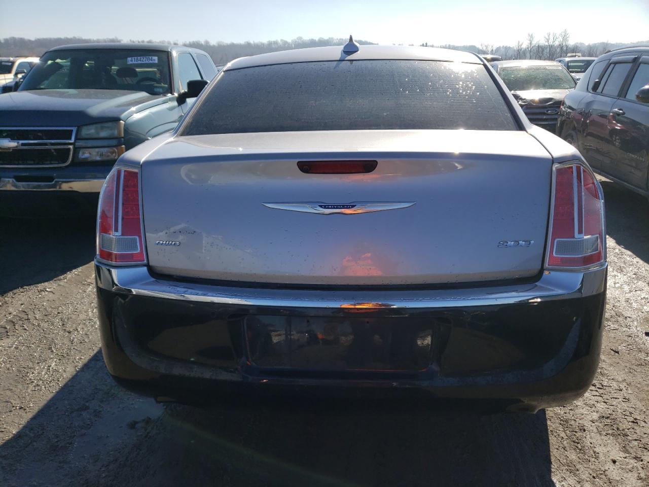 2018 CHRYSLER 300 LIMITE - Image 6