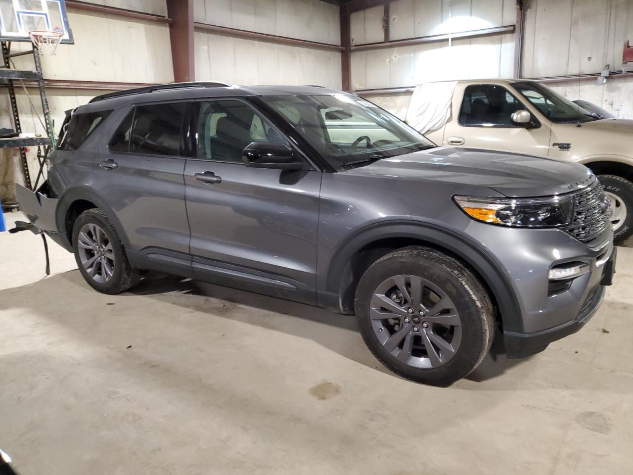 2022 FORD EXPLORER X - Image 4